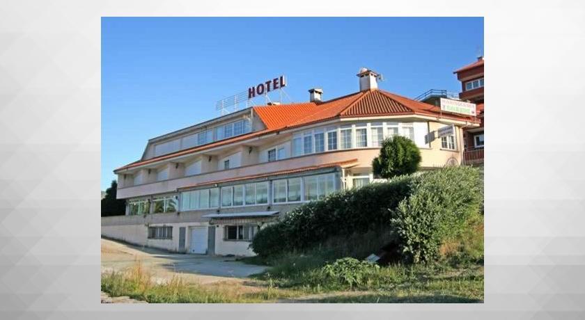 Aparthotel Corcubion Playa De Quenxe Eksteriør billede